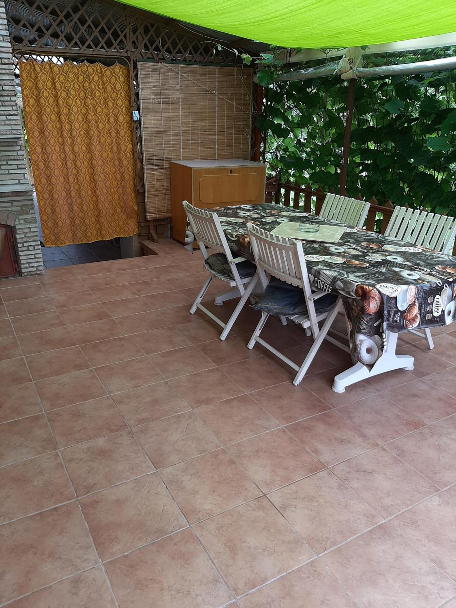 Agancs Vendeghaz Hotel Balatonszárszó Buitenkant foto